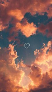 Aesthetic Wallpapers For iPhone Heart